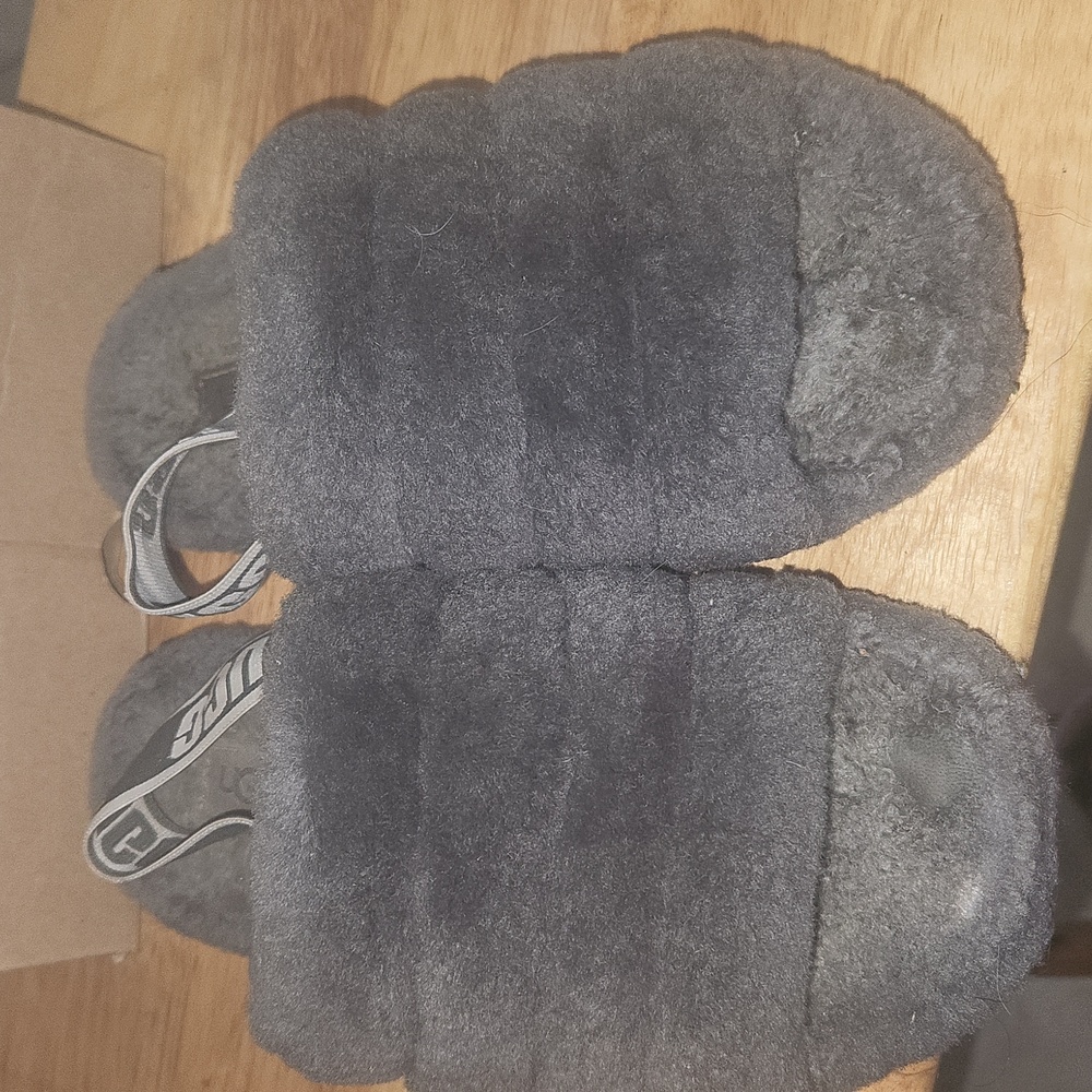 Ugg Yeah Slides - image 2